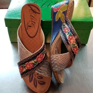 Women's CORKYS Sandals sz 10 ELITE CULA